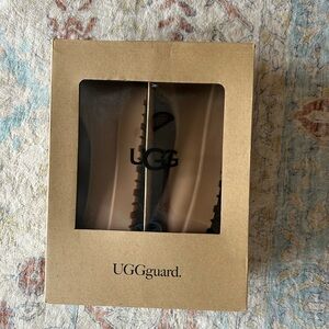 UGGguard Brown Shoe Protectors, size M